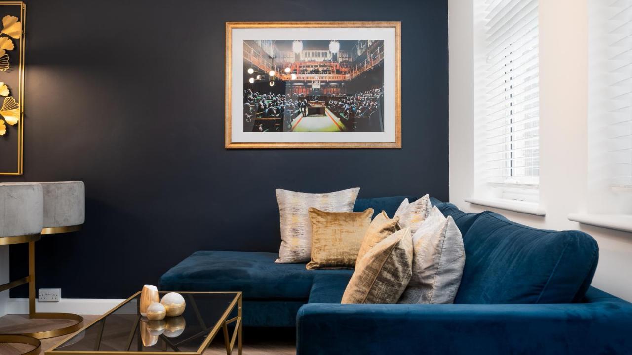London'S Modern Nuance Apartment - Battersea 外观 照片